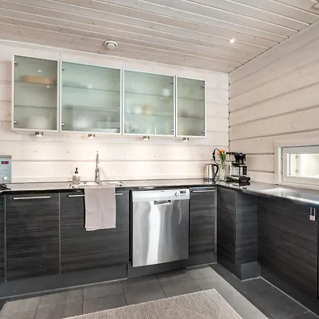 Arctic Sving Retreat By Hilla Villa *