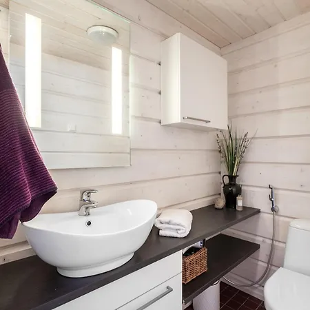 Arctic Sving Retreat By Hilla *