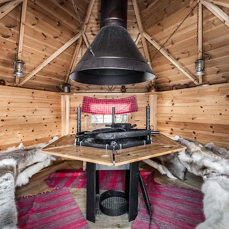 Arctic Sving Retreat By Hilla *